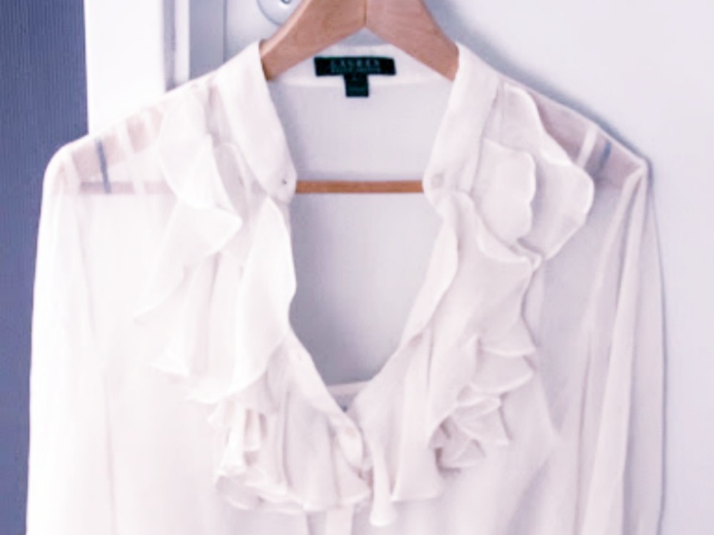 Rutschige Kleiderbügel – Kleidung vorm Rutschen vom Kleiderbügel bewahren